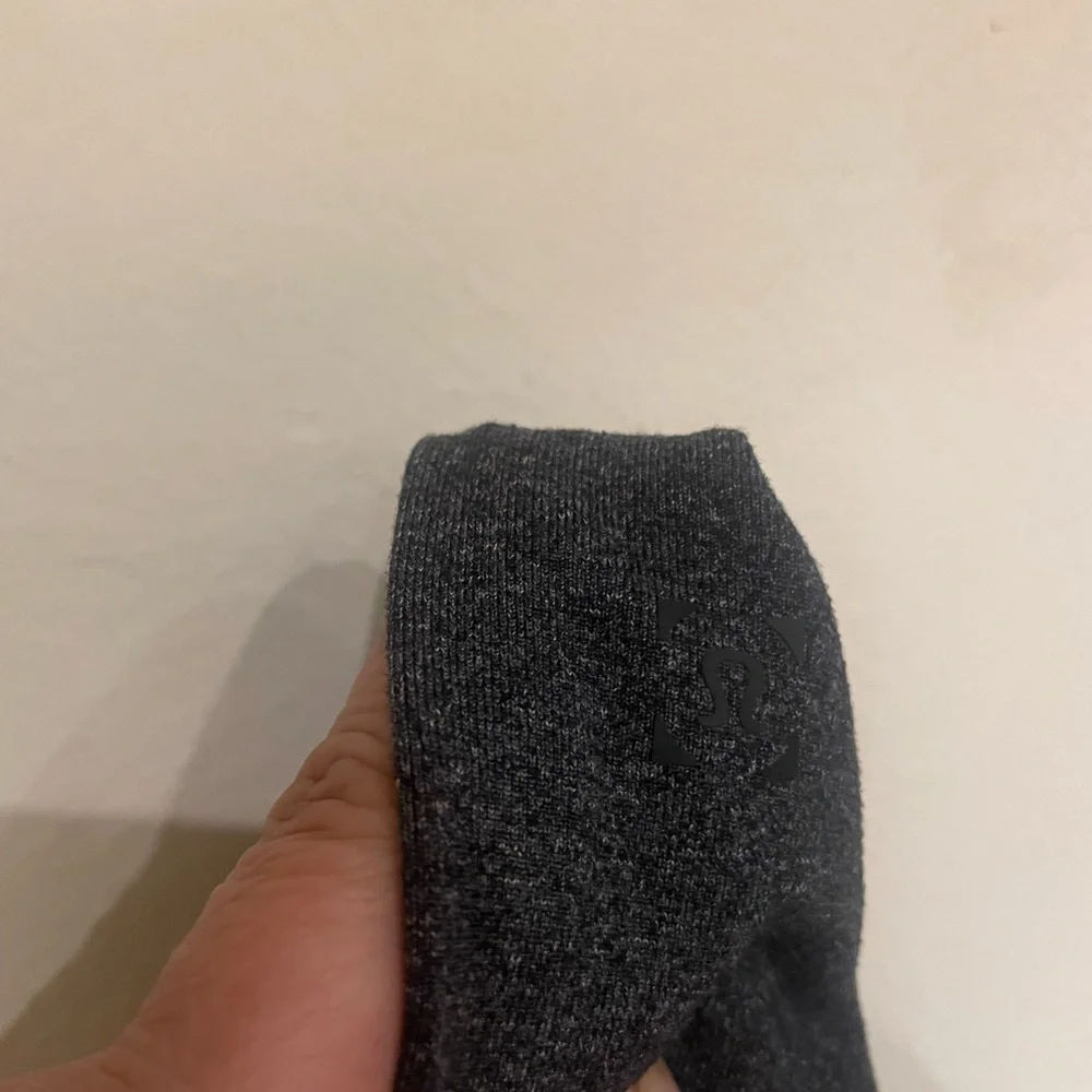 Lululemon dark gray joggers size large